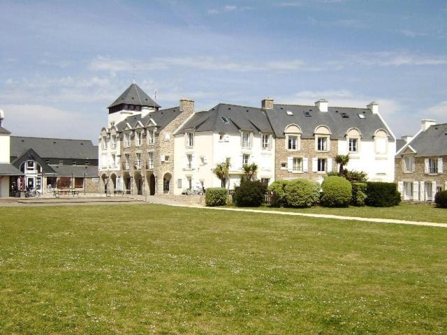 Kerrian Apartment Арзон Екстериор снимка